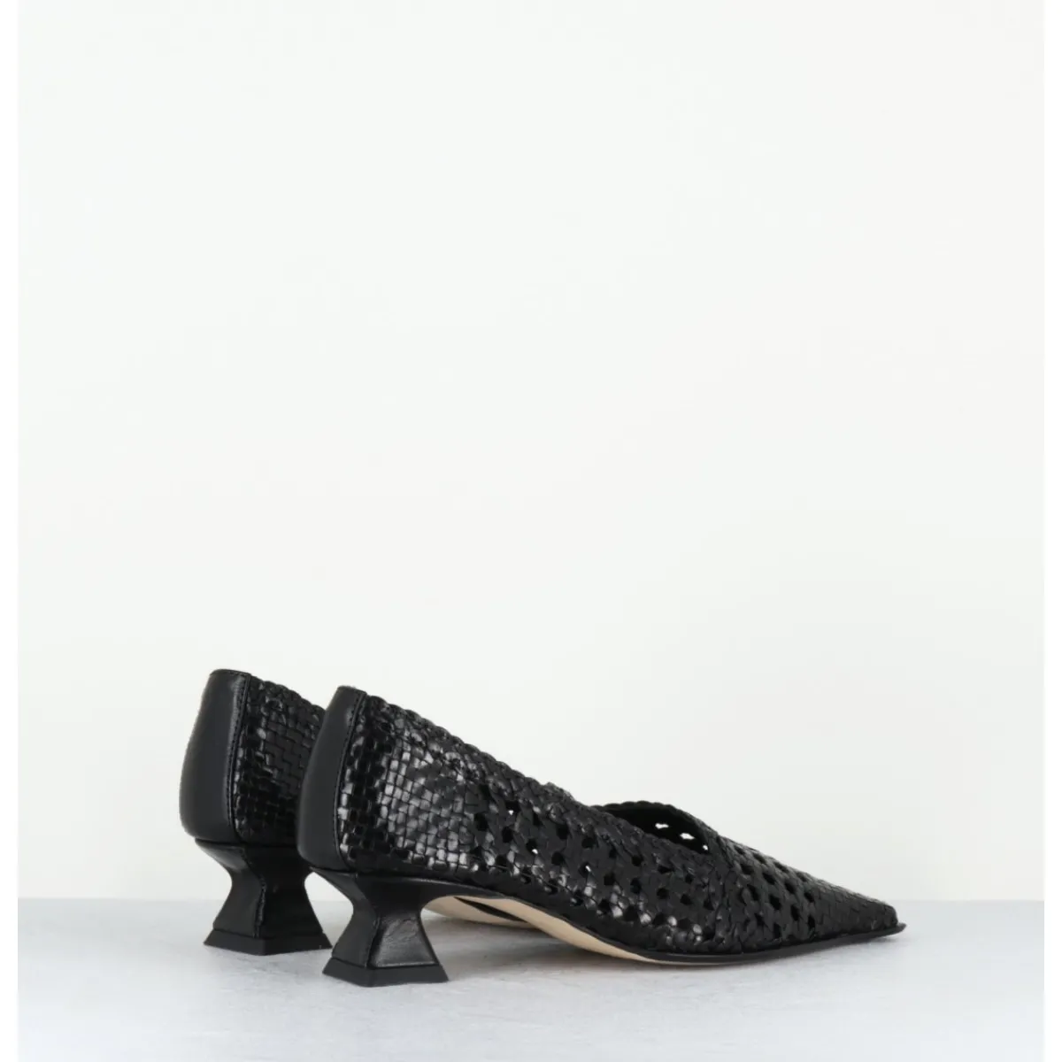 Chaussures^MIISTA Escarpins petit talon en cuir tressé bout carré - GISLA BLACK COURT NOIR