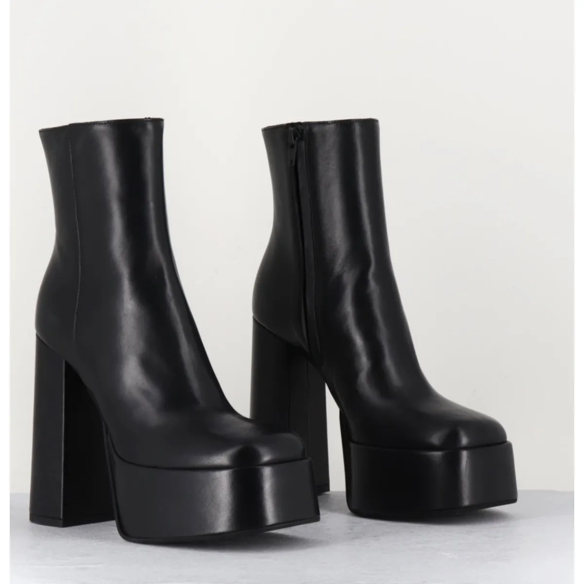 Boots | Plateformes^GARRICE LAB High platform black leather boots - SABLAN NERO NOIR