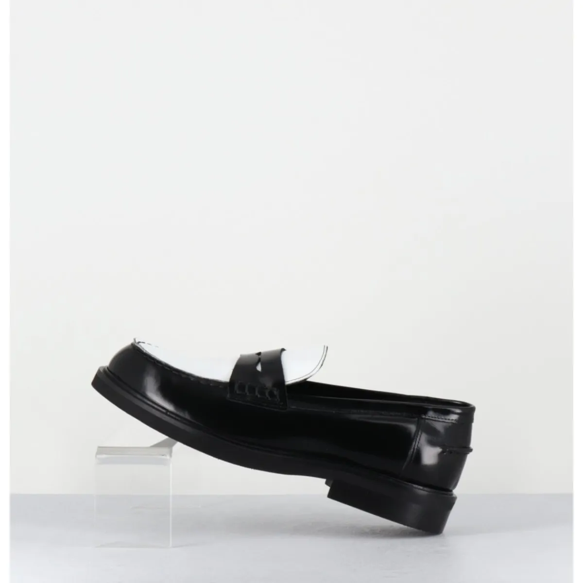 Mocassins | Chaussures^GARRICE LAB Mocassins collège en cuir glacé noir & blanc - CHILO3 ABRA NERO BIANCO NOIR&BLANC