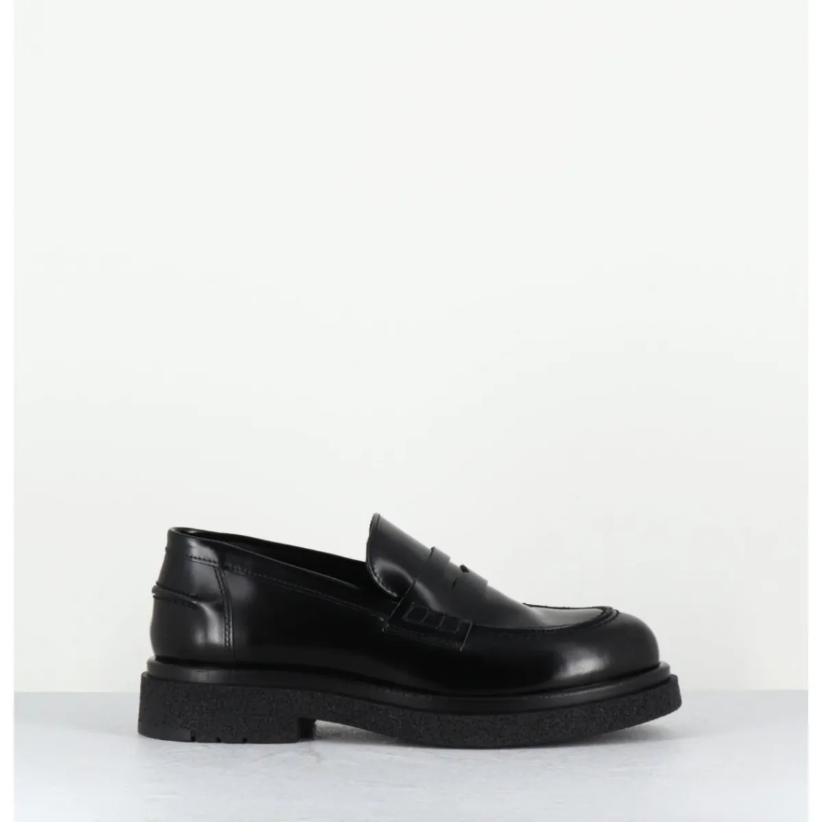 Mocassins | Chaussures^OA NON FASHION Mocassins en cuir glacé semelle légère - AL100 ABRASIVATO NERO NOIR