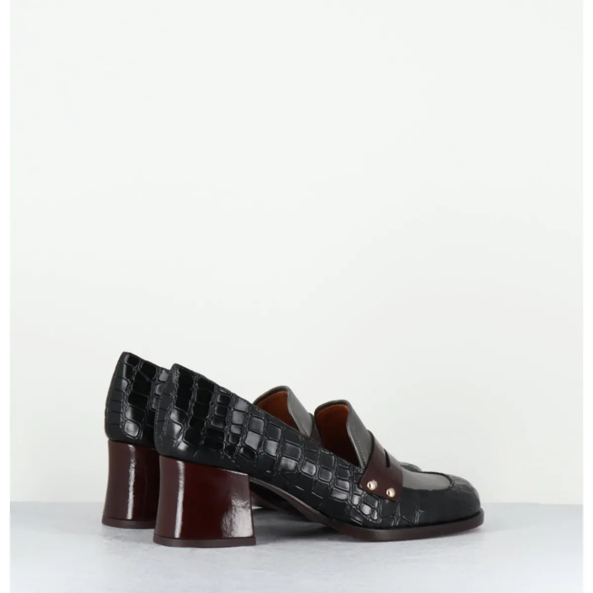 Mocassins | Chaussures^CHIE MIHARA Mocassins petit talon cuir imprimé croco noir - TADEO MONDA NEGRO