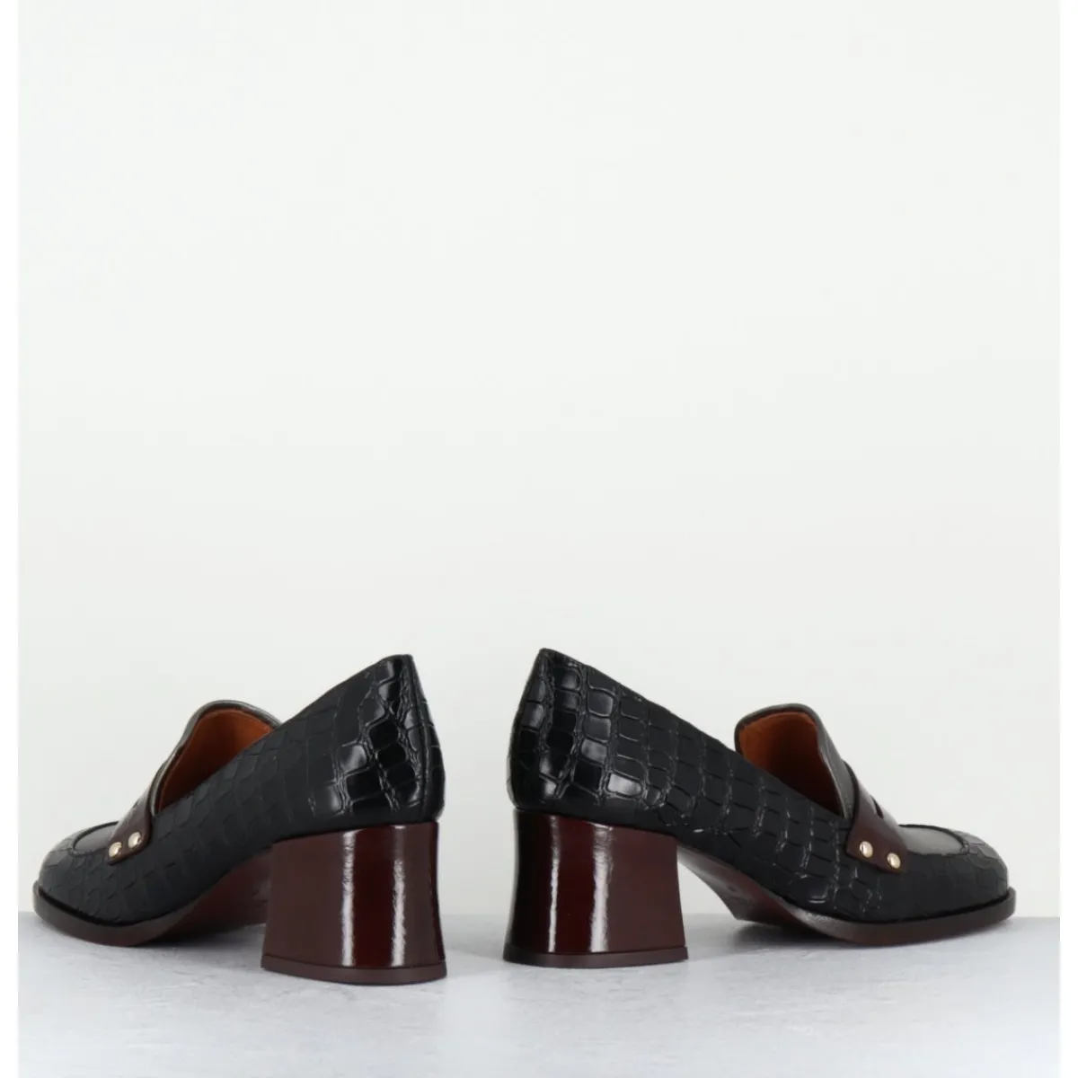 Mocassins | Chaussures^CHIE MIHARA Mocassins petit talon cuir imprimé croco noir - TADEO MONDA NEGRO