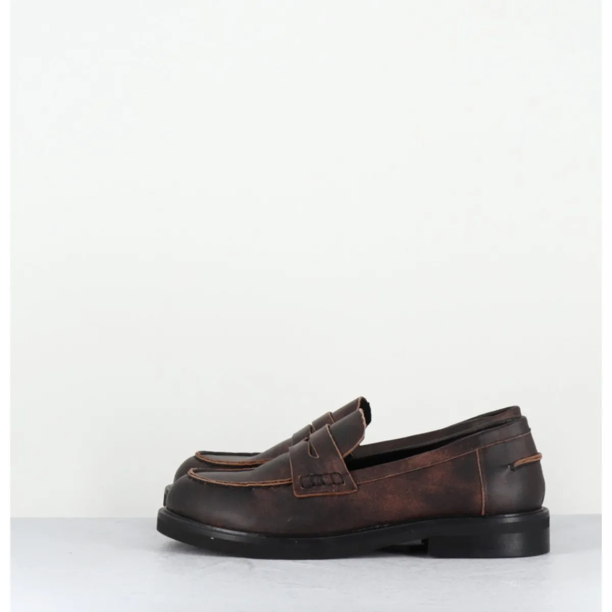 Mocassins | Chaussures^GARRICE LAB Mocassins plats à bout rond en cuir cuir effet vintage - CHINO SOUL MERINGA MARRON
