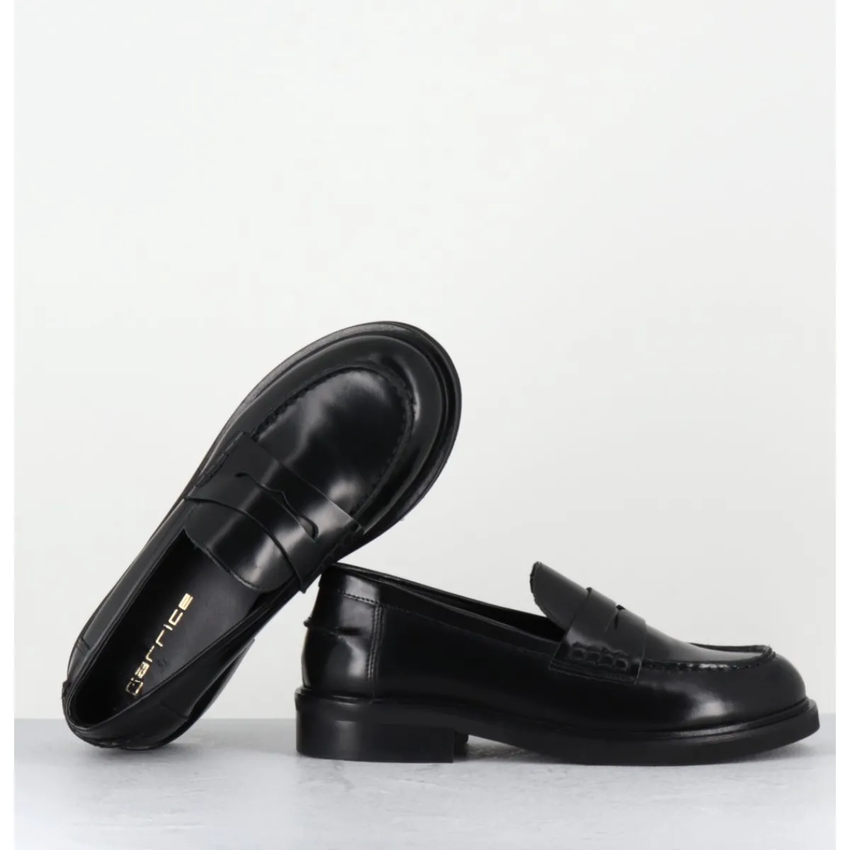 Mocassins | Chaussures^GARRICE LAB Mocassins plats à bout rond en cuir glacé - CHINO ABRASIVATO NERO NOIR