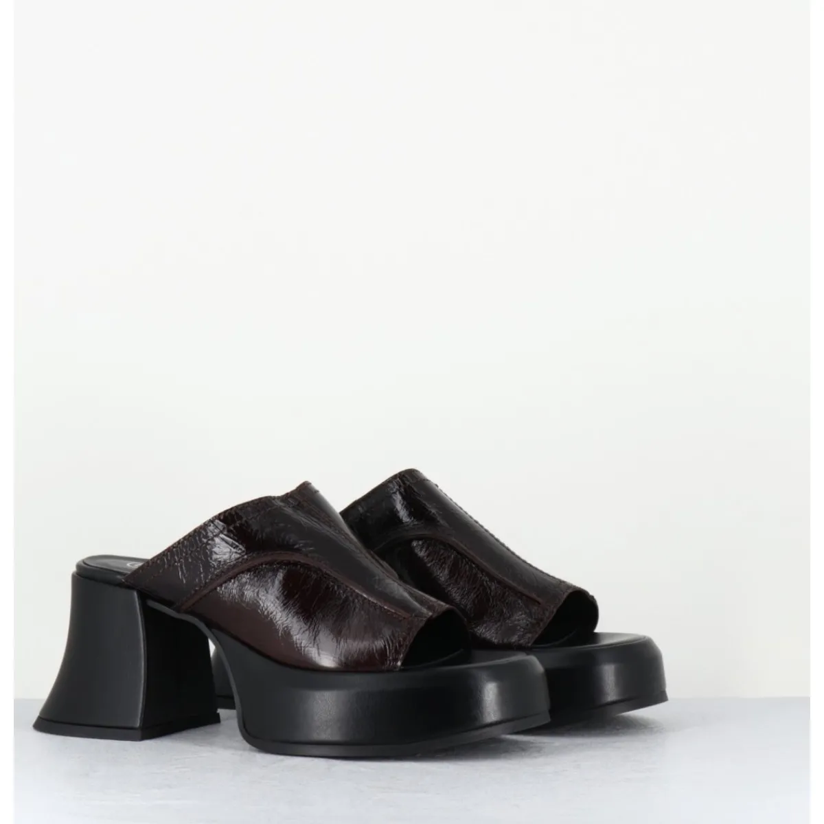 Plateformes^E8 BY MIISTA Mules à plateformes 70s cuir & surpiqûres - LOTA BROWN SANDAL MARRON
