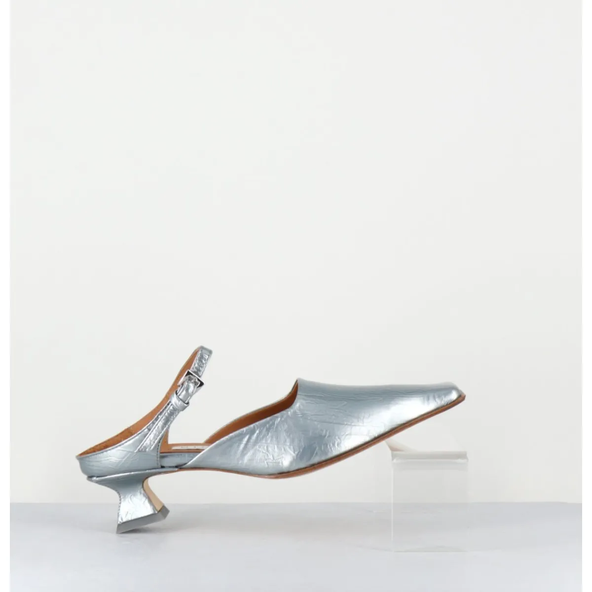 Chaussures^MIISTA Mules bout carré petit talon en cuir irisé ciel - DELF BLUE COURT BLEU
