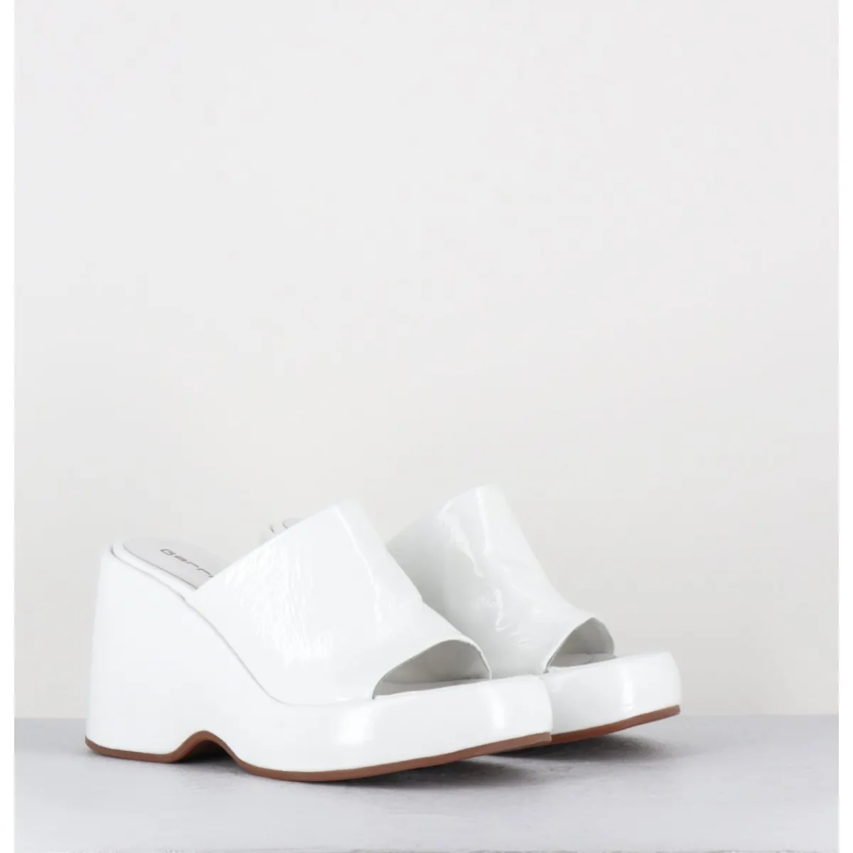 Plateformes^GARRICE LAB Mules compensées 90s en cuir vernis - MASA4 CINDY BIANCO BLANC