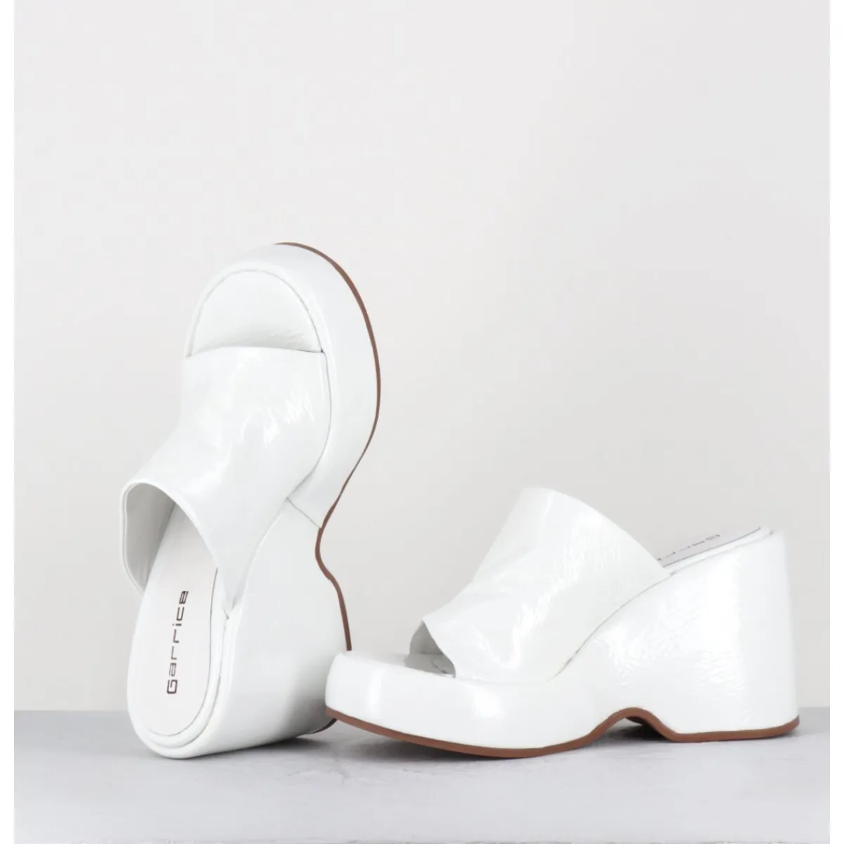 Plateformes^GARRICE LAB Mules compensées 90s en cuir vernis - MASA4 CINDY BIANCO BLANC
