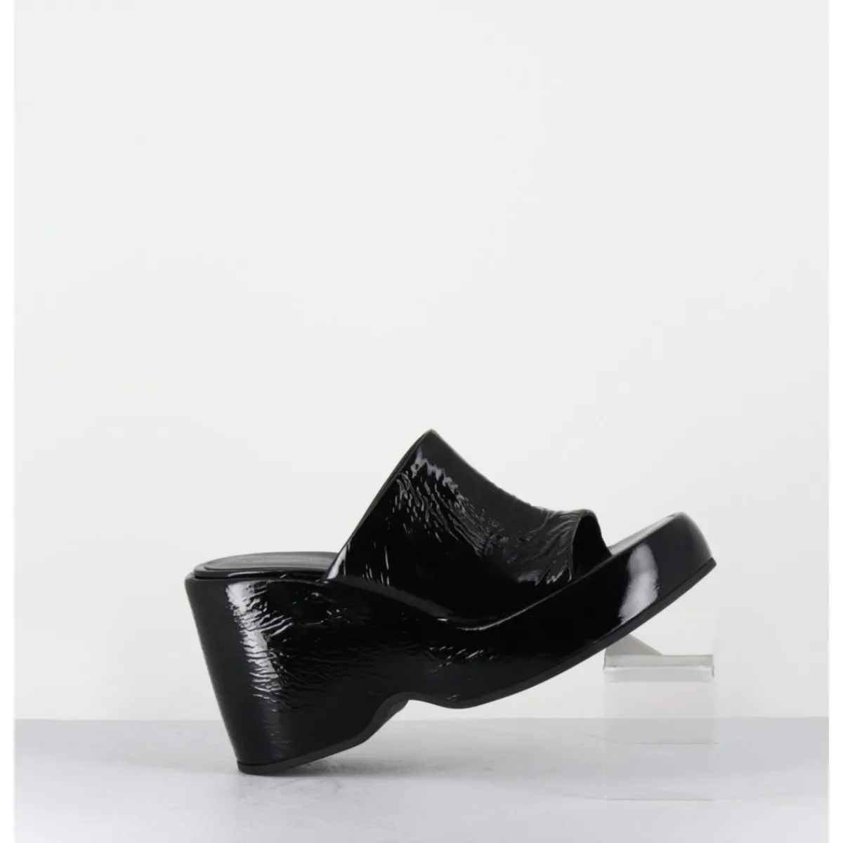 Plateformes^GARRICE LAB Mules compensées 90s en cuir vernis - MASA2 CINDY NERO NOIR