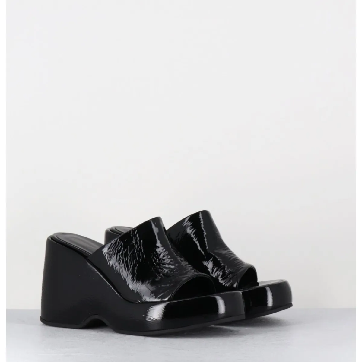 Plateformes^GARRICE LAB Mules compensées 90s en cuir vernis - MASA2 CINDY NERO NOIR