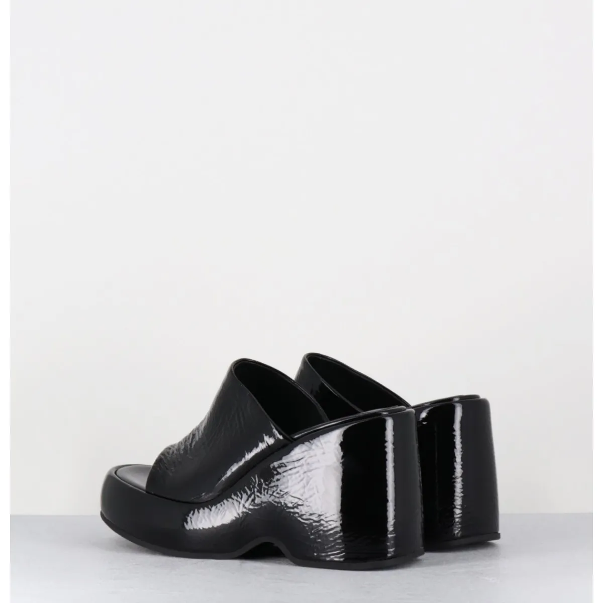 Plateformes^GARRICE LAB Mules compensées 90s en cuir vernis - MASA2 CINDY NERO NOIR
