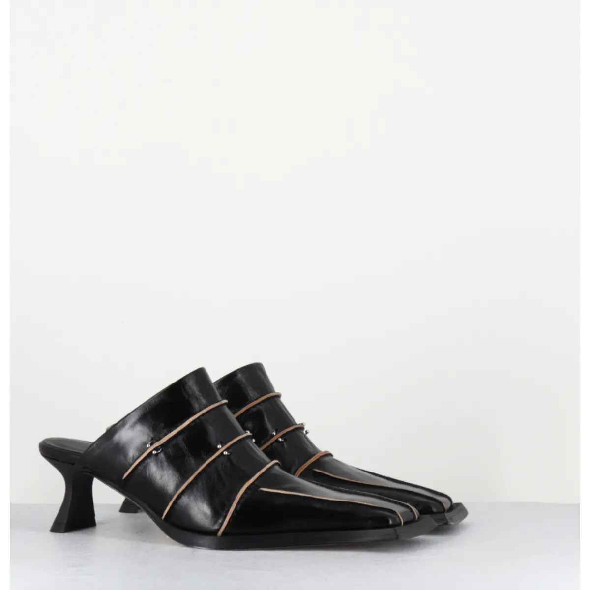 Chaussures^MIISTA Mules cuir & piercings bout carré petit talon - TATTI BLACK MULES NOIR