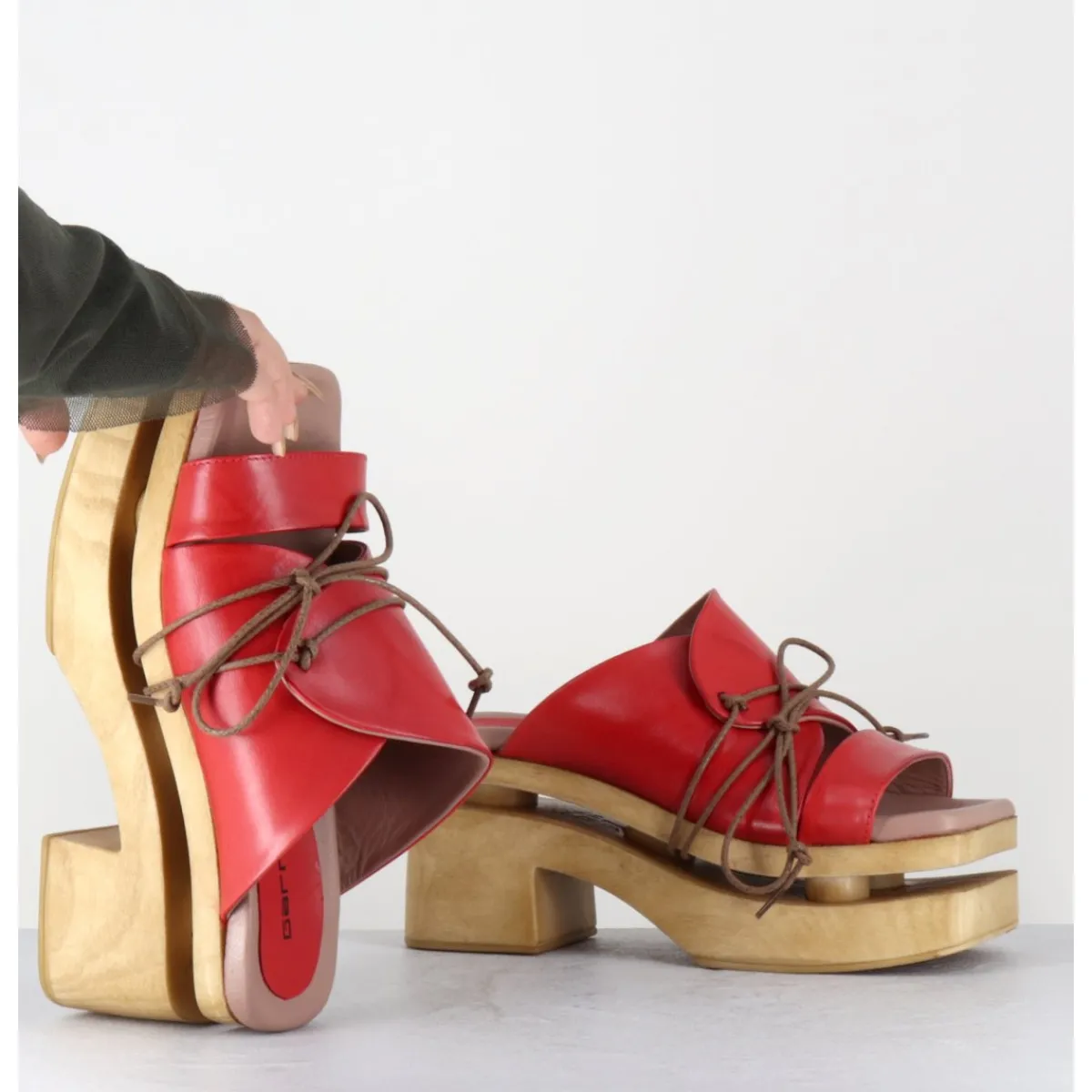 Plateformes^GARRICE LAB Original 70s platform sandals cuir - PRIVA24 SUAVE CHERRY ROUGE