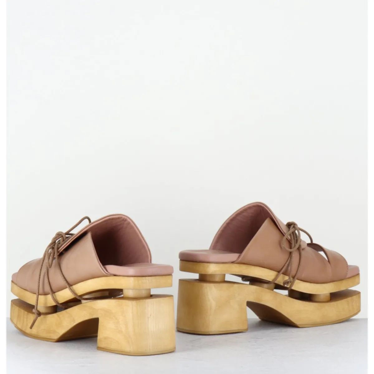 Plateformes^GARRICE LAB Original 70s platform sandals cuir taupe - PRIVA24 SUAVE SAND BEIGE