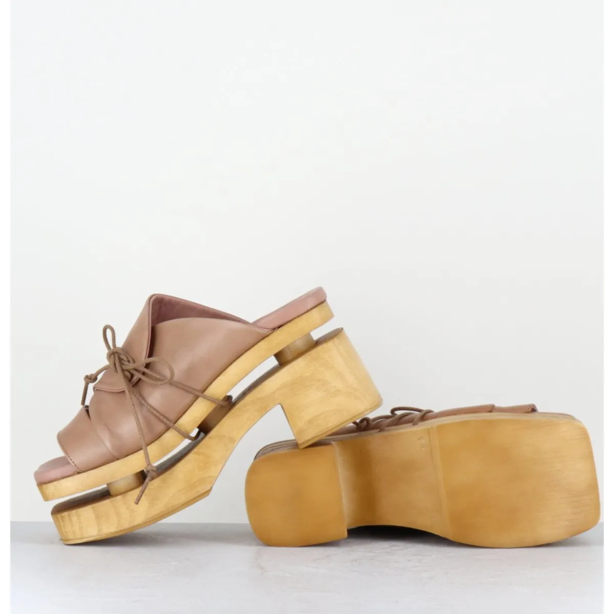 Plateformes^GARRICE LAB Original 70s platform sandals cuir taupe - PRIVA24 SUAVE SAND BEIGE