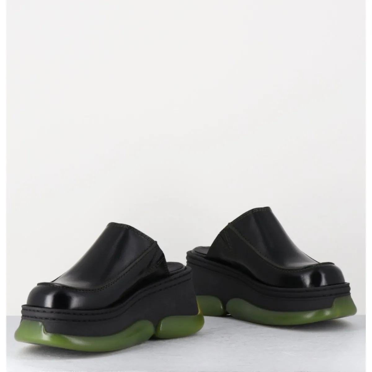 Plateformes^E8 BY MIISTA Sabots 90s compensées cuir & bubble rubber jaune - BRIETTA BLACK MULE NOIR