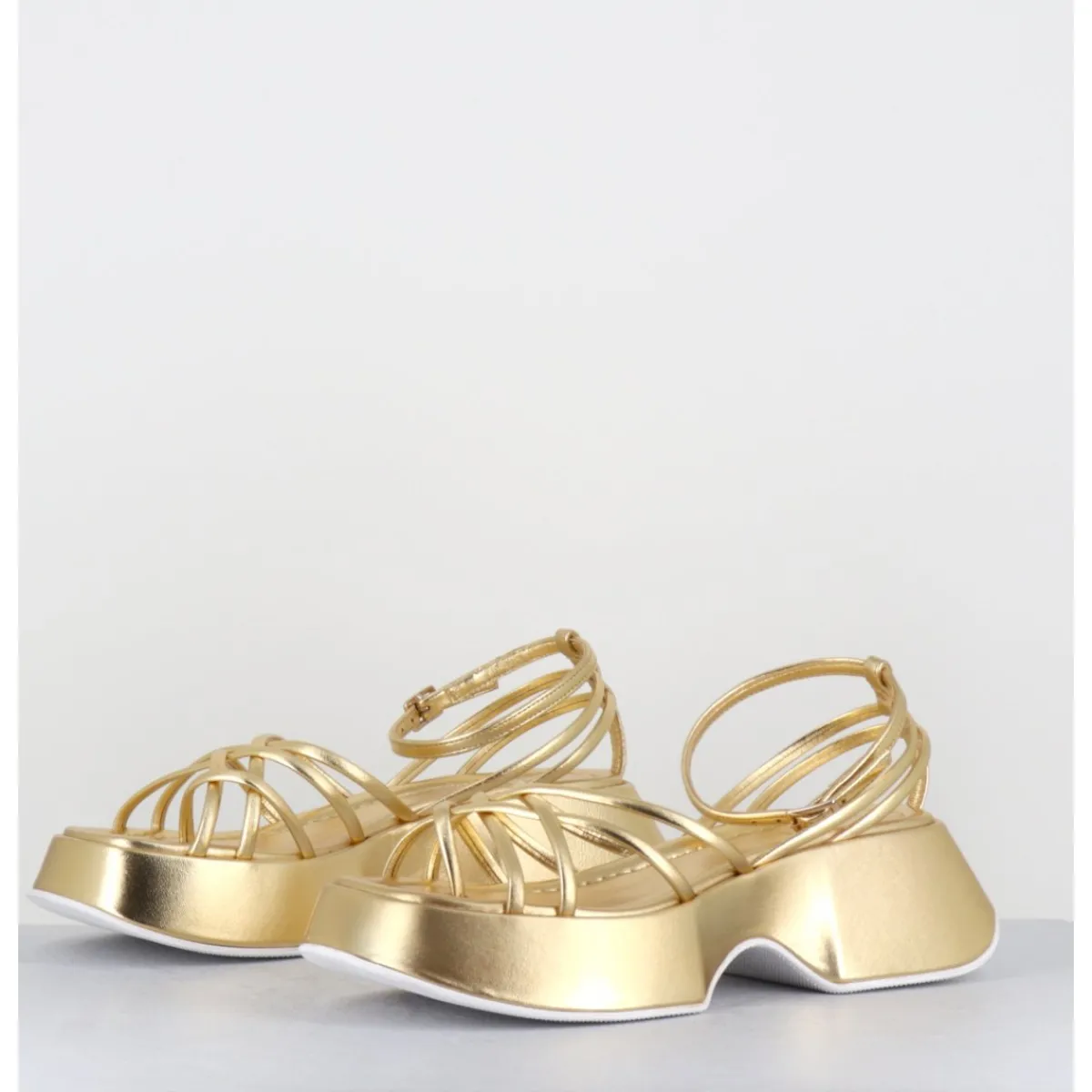 Plateformes^VIC MATIE Sandales à plateforme en cuir métallisé doré multi-brides - 1E1508D SAND GOLD DORE