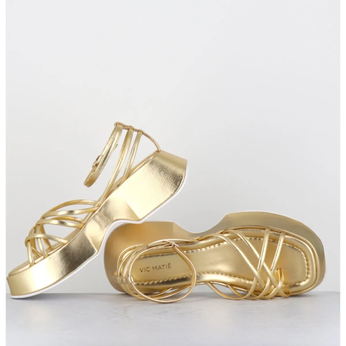 Plateformes^VIC MATIE Sandales à plateforme en cuir métallisé doré multi-brides - 1E1508D SAND GOLD DORE