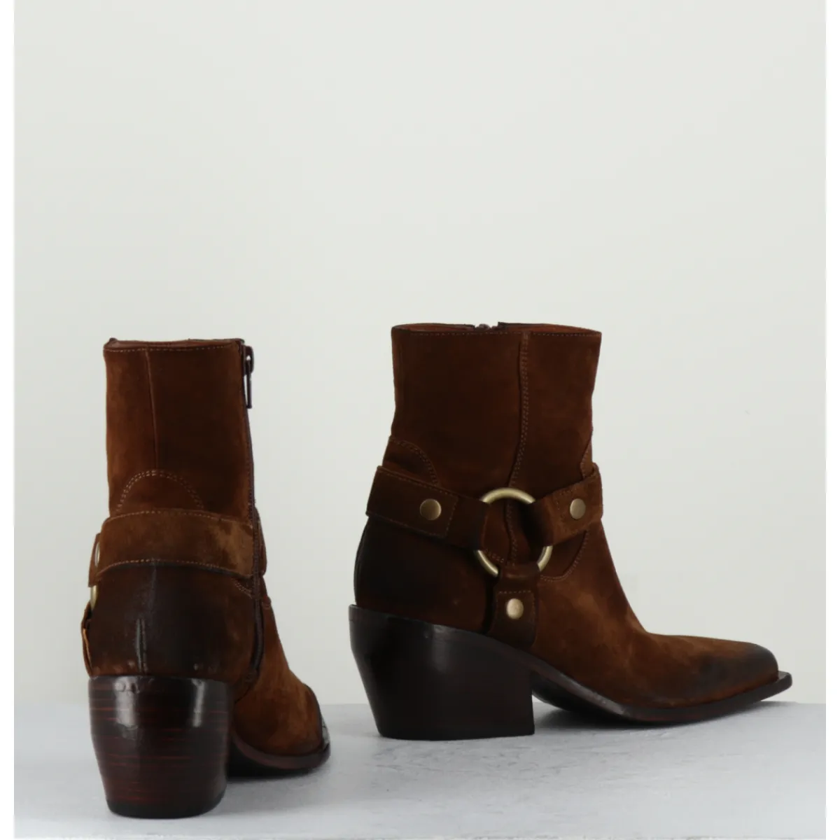 Boots | Santiags^ELENA IACHI Santiags boucle western bout carré daim - E2646H24 VELOUR NUCCIOLA MARRON