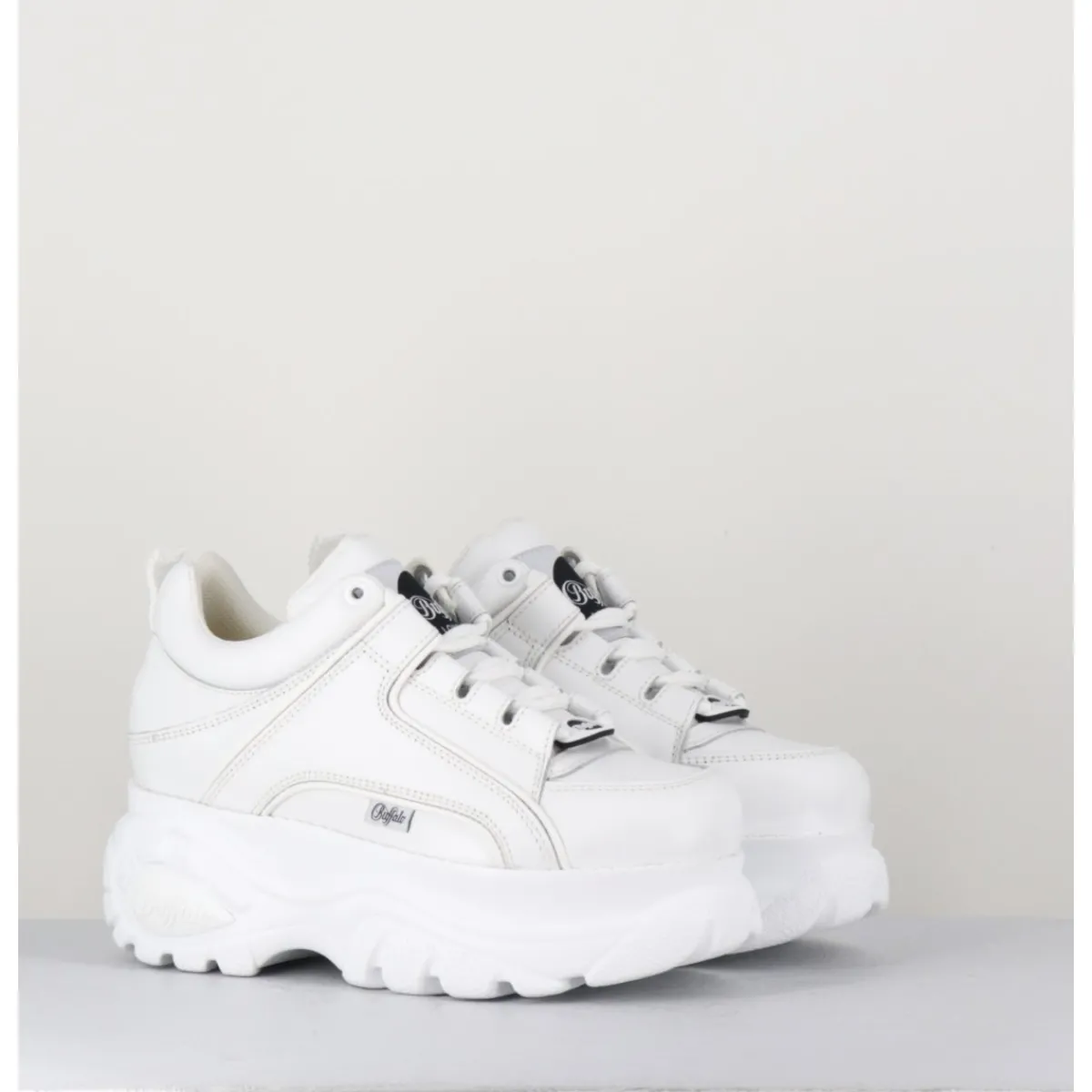 Sneakers^BUFFALO LONDON Sneakers en cuir lisse à plateforme Buffalo Original - 1339 WHITE BLANC