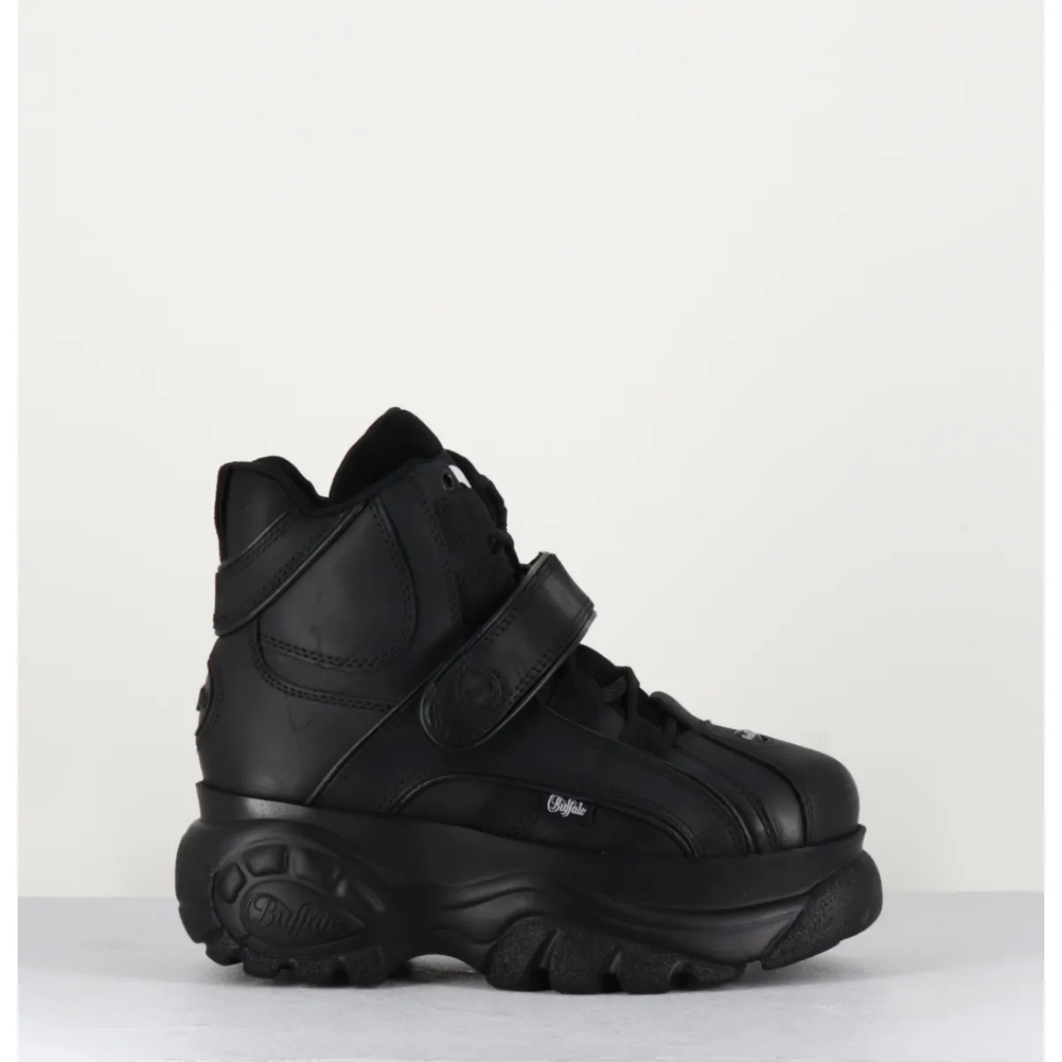 Sneakers^BUFFALO LONDON Sneakers hautes à plateforme Buffalo Original cuir - 1348 NOIR