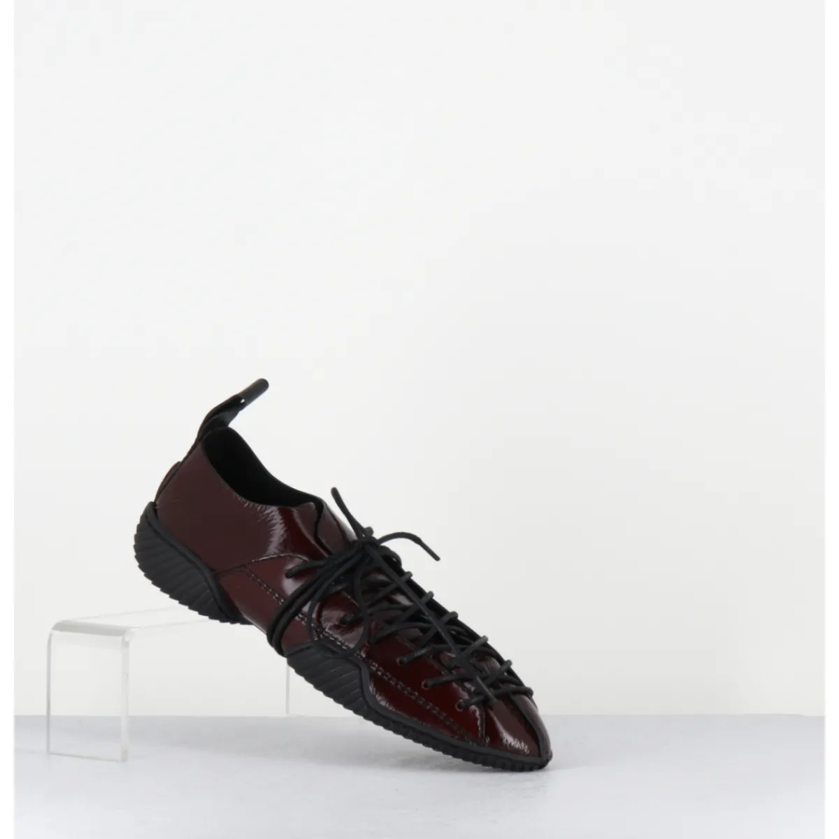 Chaussures | Ballerines^MIISTA Sneakers longs lacets naplak surpiqûres noires - PRUDENCE BROWN LACE MARRON