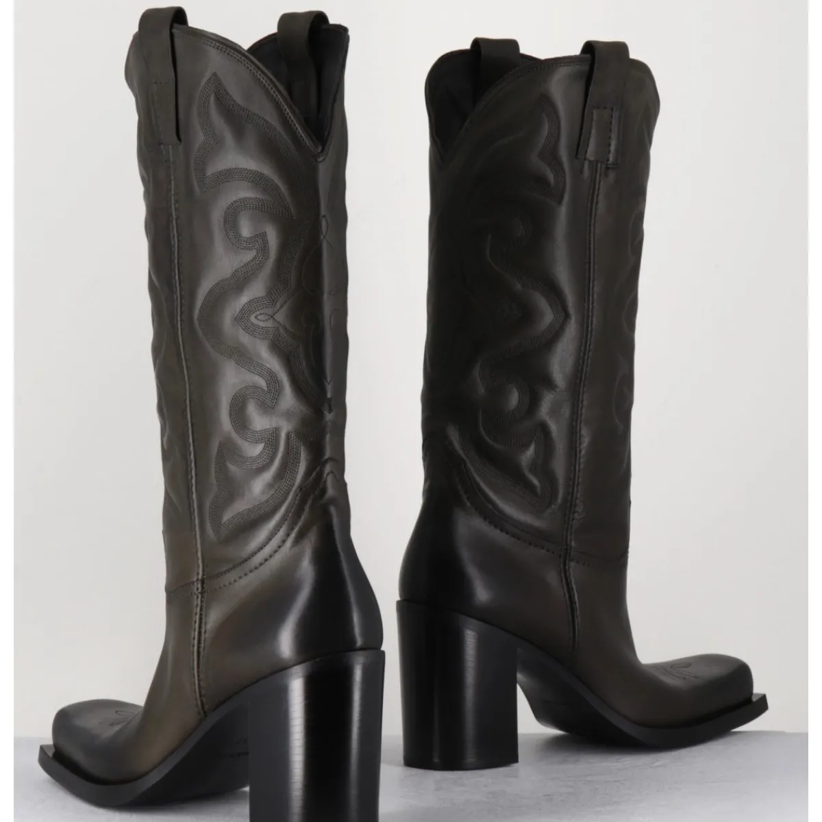 Bottes | Boots^ELENA IACHI Texan boots bout carré en cuir khaki & surpiqures - E3660 MILITARE